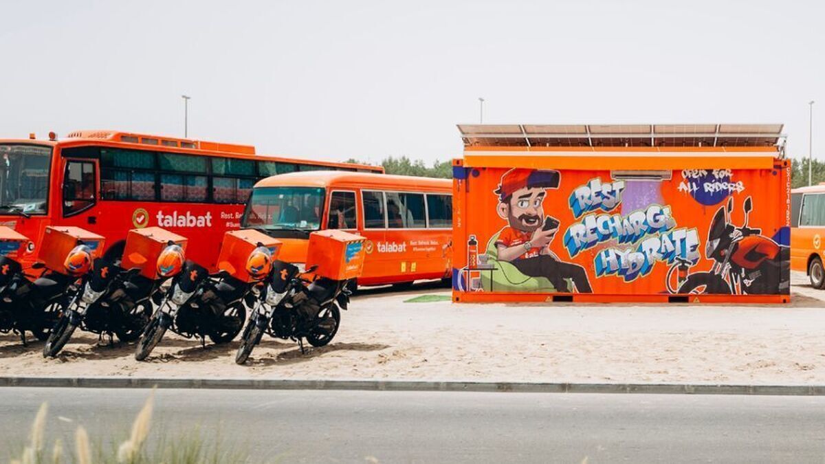 ایده جالب امارات برای نجات کارگران از گرما