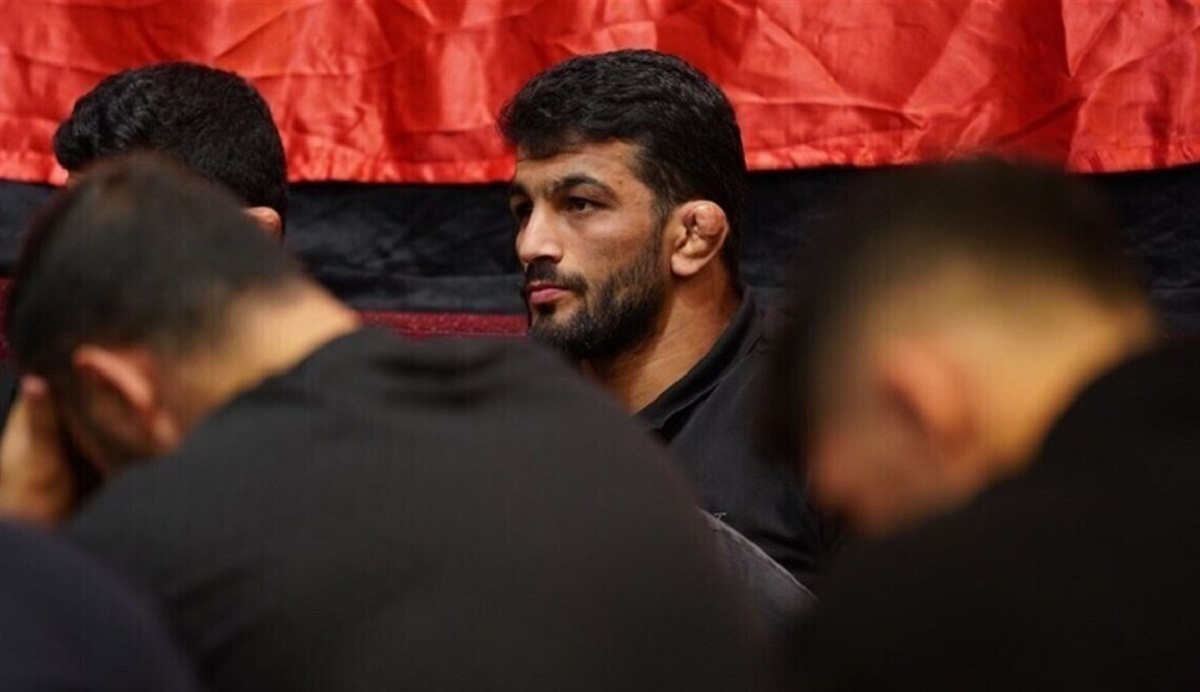 فیلم عزاداری حسن یزدانی در امامزاده صالح