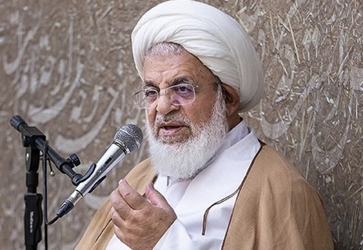 امام جمعه یزد: این نظام، نظامی است که امام حسین و اهل بیت برای آن جان دادند تا به اینجا برسیم امام جمعه یزد: این نظام، نظامی است که امام حسین و اهل بیت برای آن جان دادند تا به اینجا برسیم