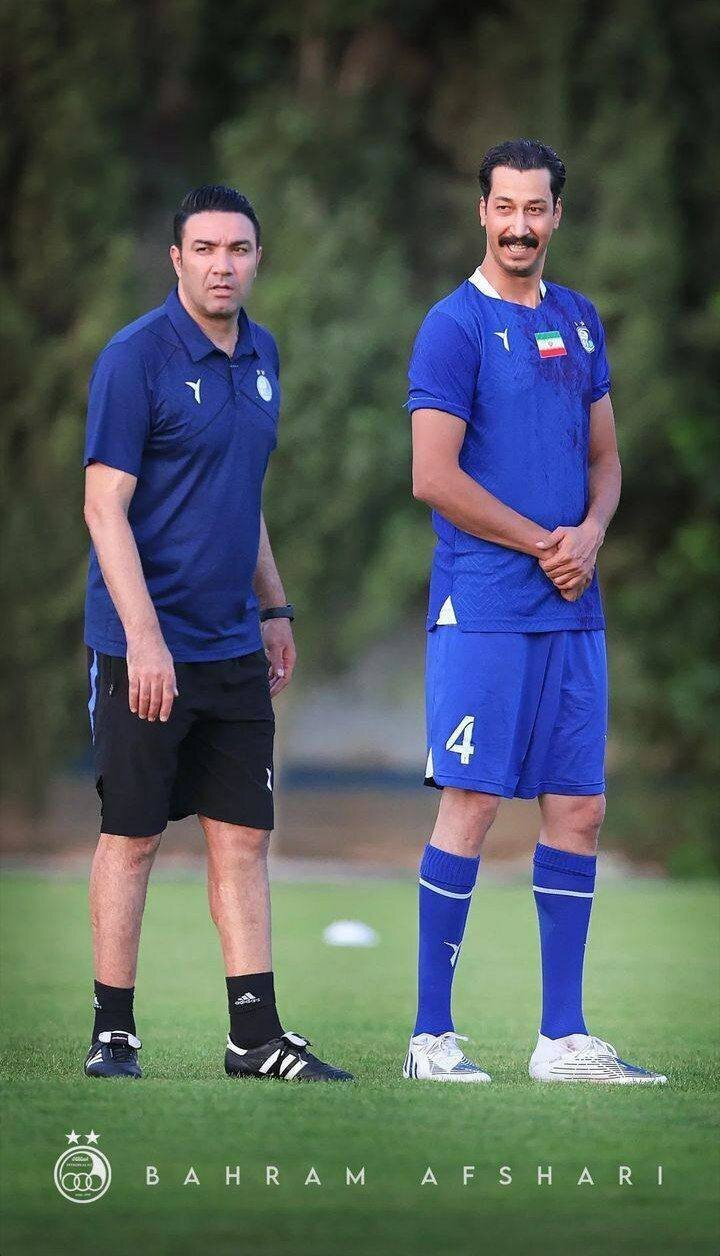 بهرام افشاری شماره ۴ استقلال را پوشید!