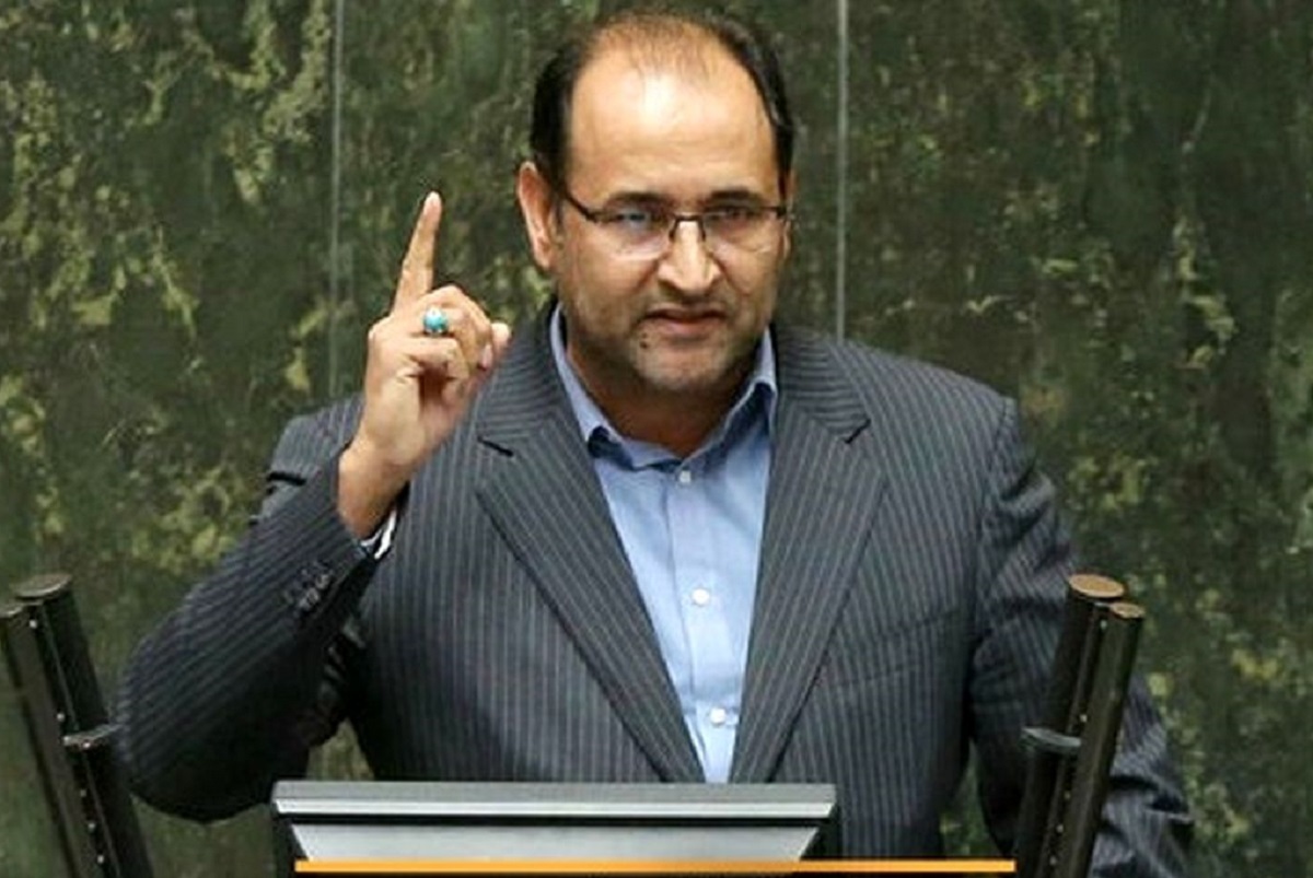 حمله نمایندهی مجلس به یامینپور: سالهاست که گوشها و عقلتان بسته و دهانهایتان باز است حمله نمایندهی مجلس به یامینپور: سالهاست که گوشها و عقلتان بسته و دهانهایتان باز است