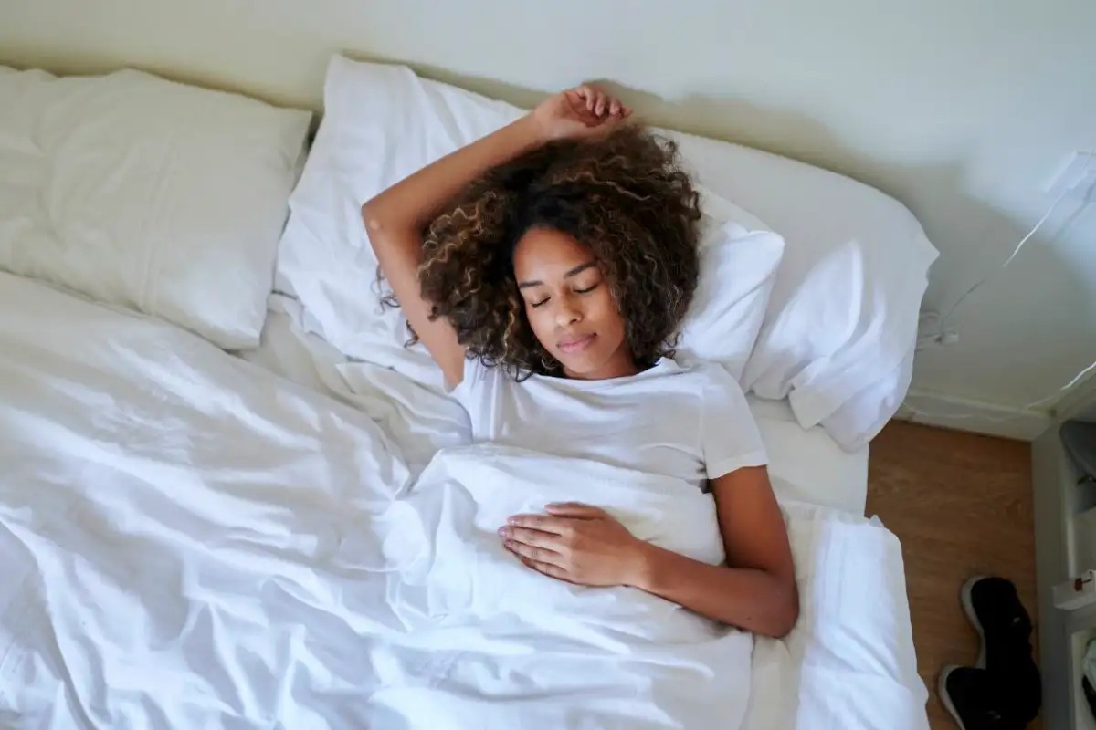 راهکارهایی برای کمکردن وزن در خواب راهکارهایی برای کمکردن وزن در خواب