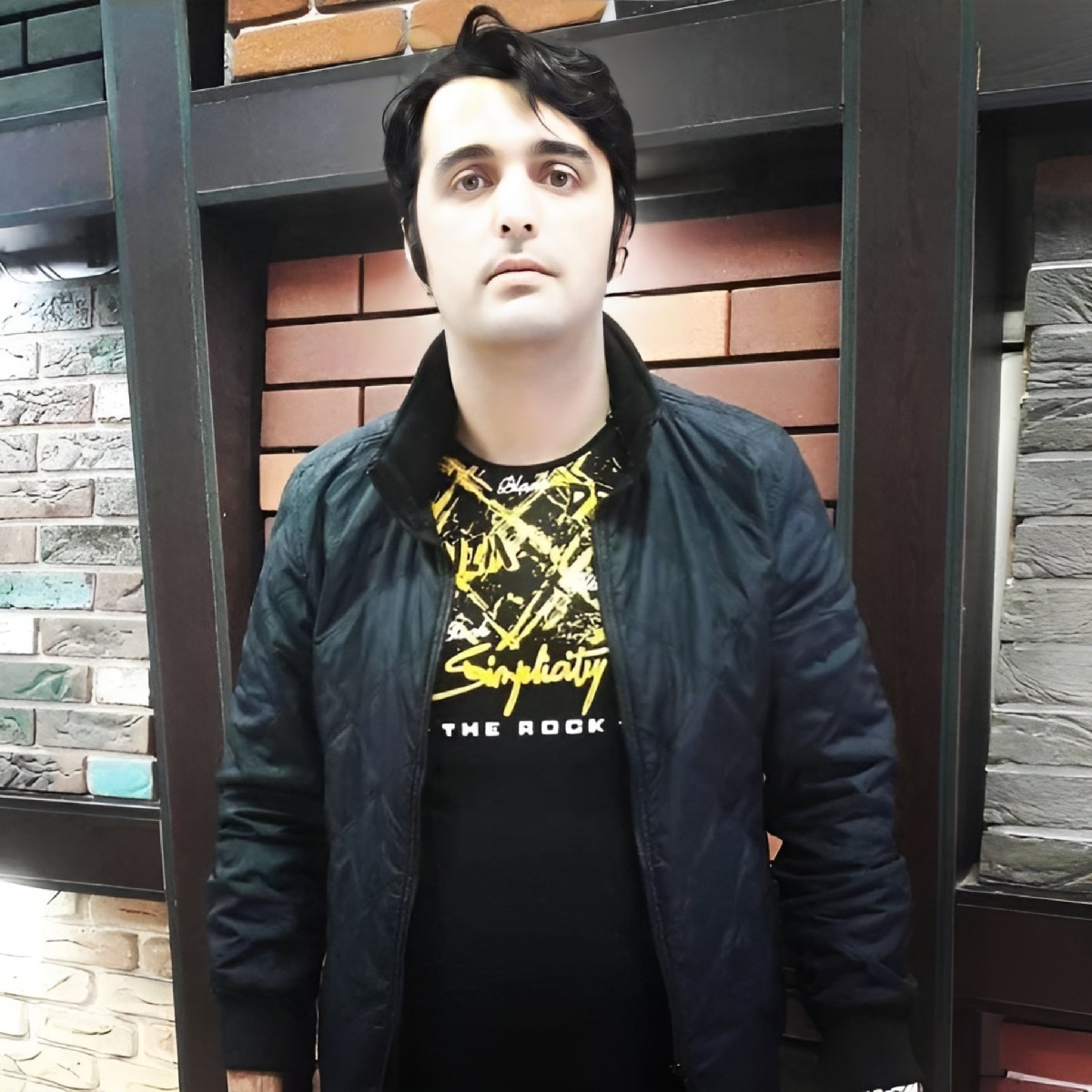 جواد روحی کیست؟ جواد روحی کیست؟