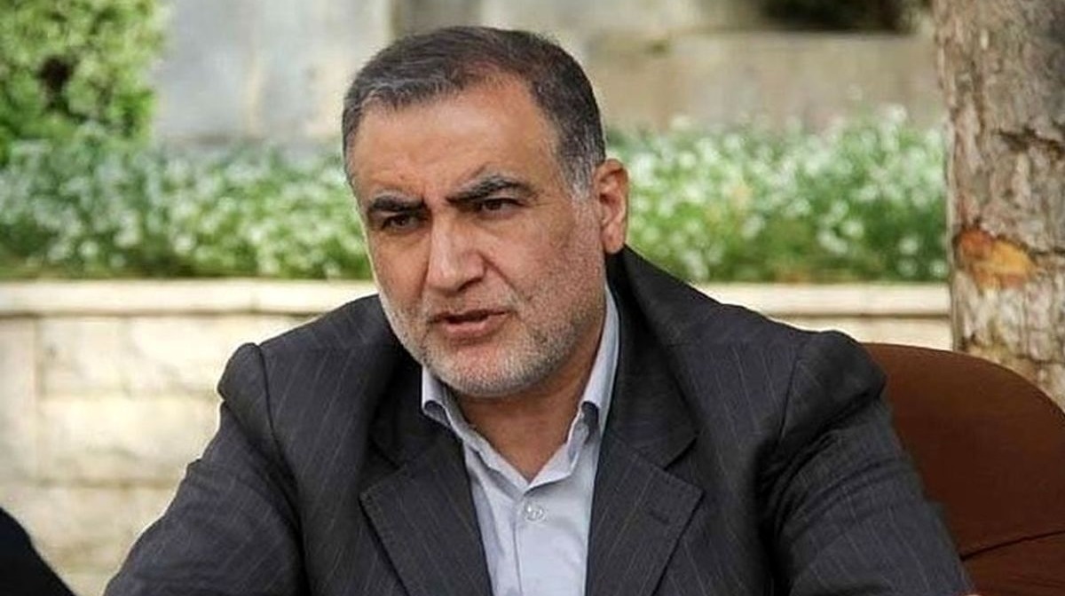 علیرضابیگی: می‌خواهند ناکامی دولت رئیسی را به حساب احمدی نژاد بگذارند