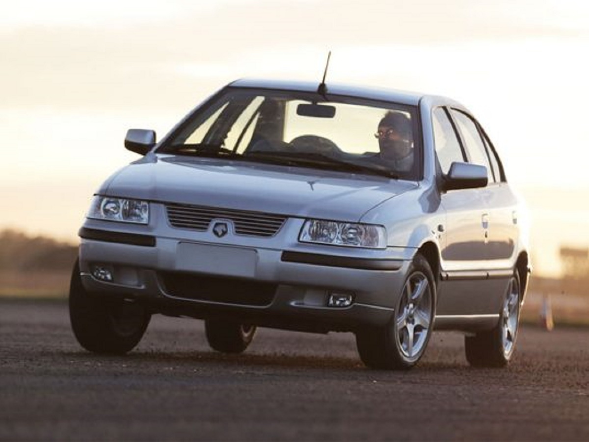 فیلم هولناک لحظه ترکیدن لاستیک سمند در جاده شمال!