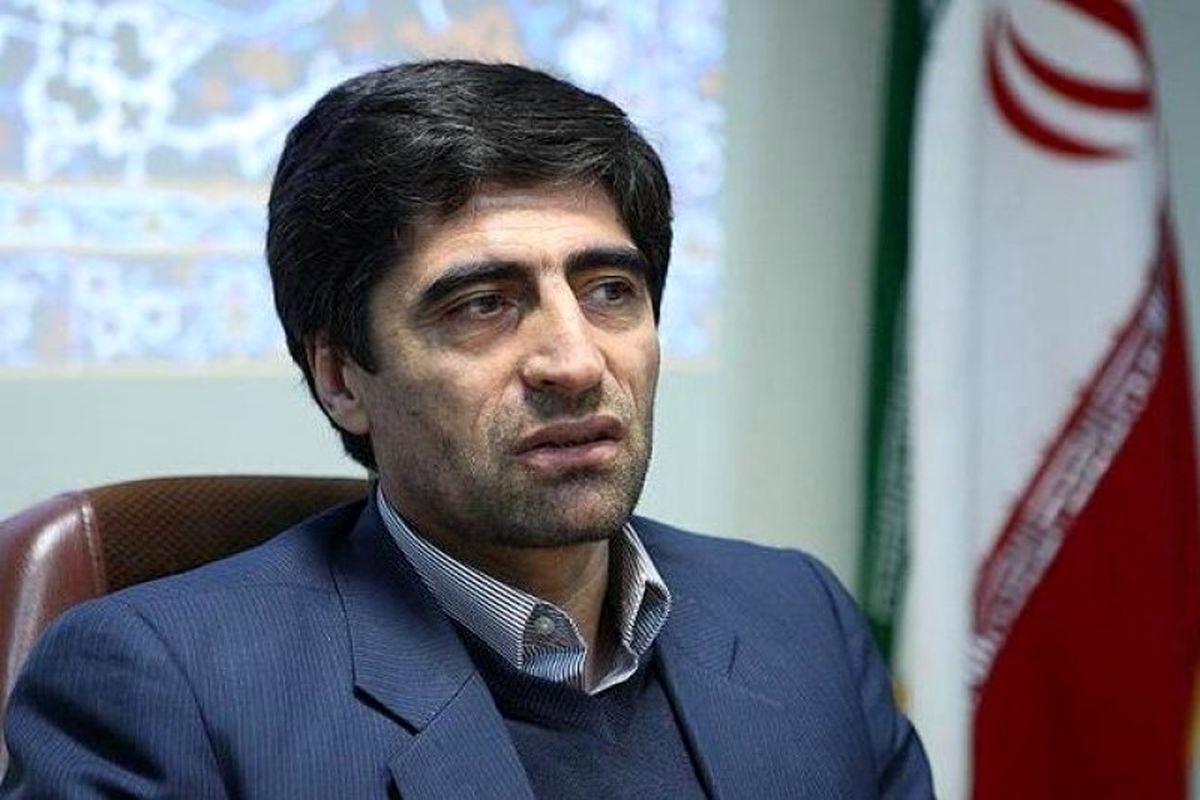 دبیر کمیسیون صنایع مجلس: مافیای قدرتمند خودرو نمی‌گذارد شرایط تغییر کند/ زور دولت و مجلس هم به آن‌ها نمی‌رسد
