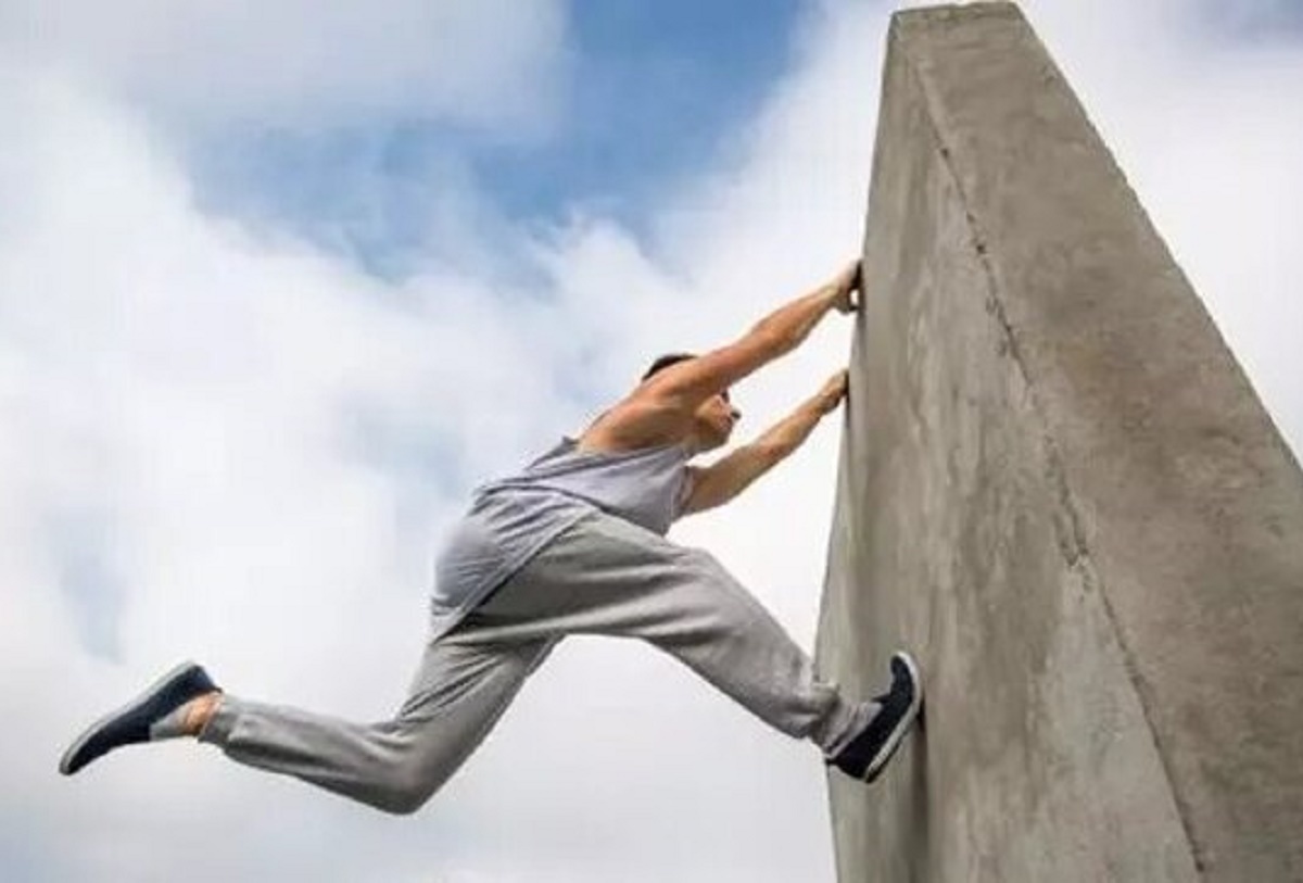 ویدئویی پر بازدید از پسر ایرانی که آدرنالین خاص است!