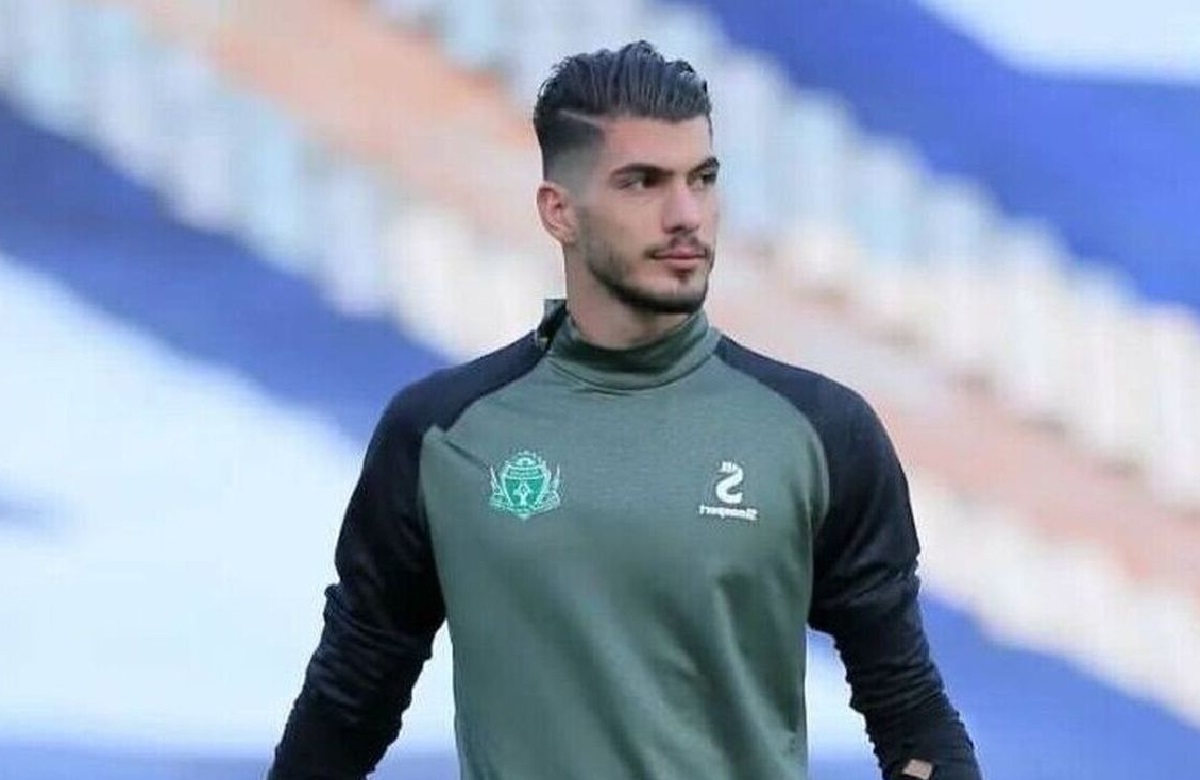 انتقال جنجالی پرسپولیس/ پیشنهاد گل محمدی برای جذب یک استقلالی انتقال جنجالی پرسپولیس/ پیشنهاد گل محمدی برای جذب یک استقلالی