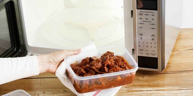 اشتباهات رایج در استفاده از ماکروویو