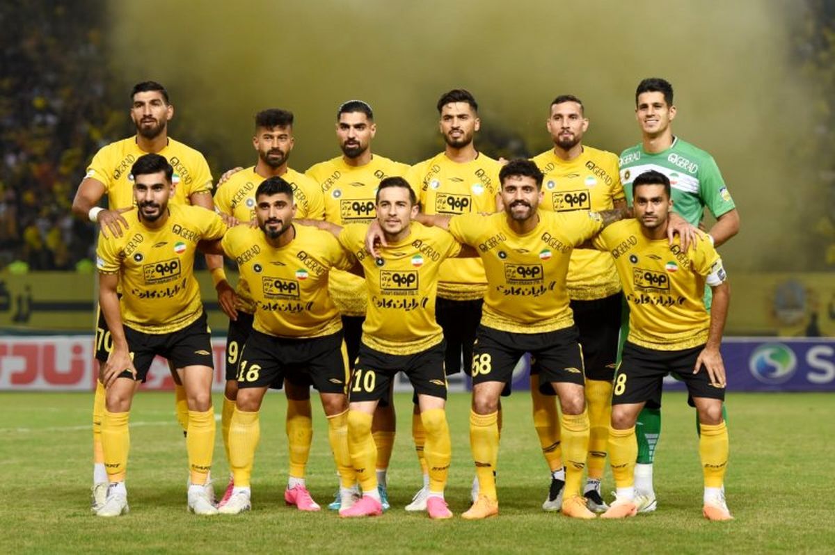 کارشناس فوتبال: اگر سپاهان تخلف کرده باید بازی‌هایش ۳ بر صفر شود!