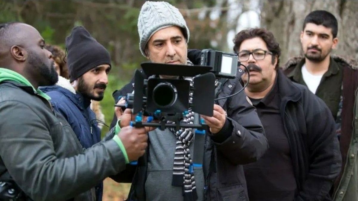 هاتف علیمردانی: اگر «ستارهبازی» یک نفر را از مهاجرت منصرف کند به رسالتم عمل کردهام هاتف علیمردانی: اگر «ستارهبازی» یک نفر را از مهاجرت منصرف کند به رسالتم عمل کردهام