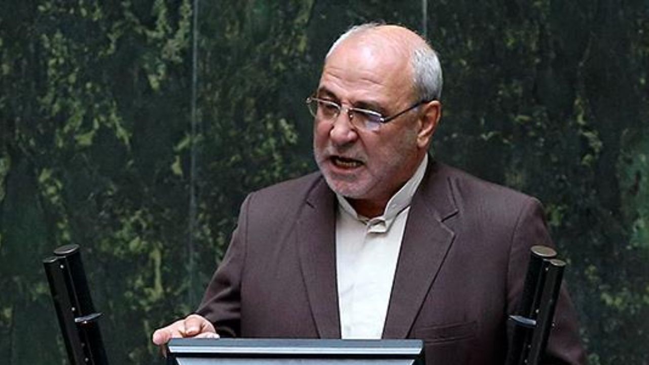 حاجی دلیگانی: وقتی با التماس مذاکرات را پیش می‌بردند تنها ۱ میلیارد دلار آزاد کردند؛ الان با دیپلماسی عزتمندانه ۲۵ میلیارد دلار آزاد شد!