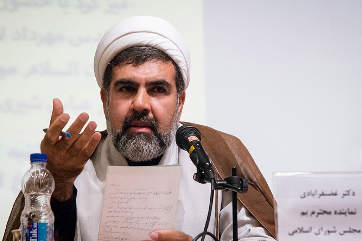 غضنفرآبادی: پیشنهاد کمیسیون قضایی و حقوقی اجرای آزمایشی لایحه عفاف و حجاب برای ۳ سال است