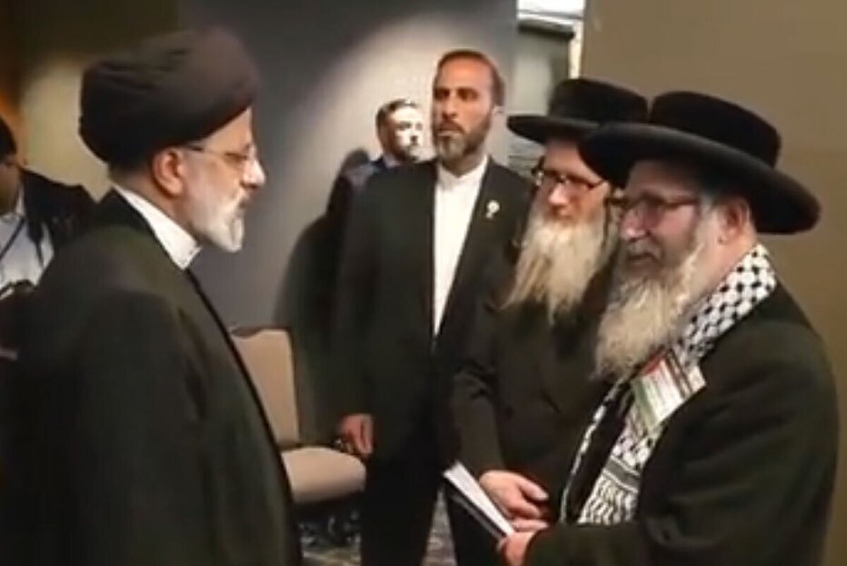 روبوسی یک خاخام یهودی با ابراهیم رئیسی