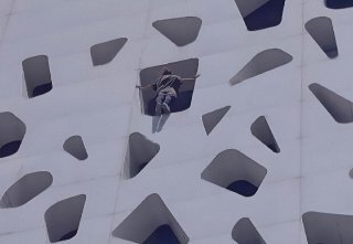 فیلم دردناک خودکشی یک دختر در شیراز