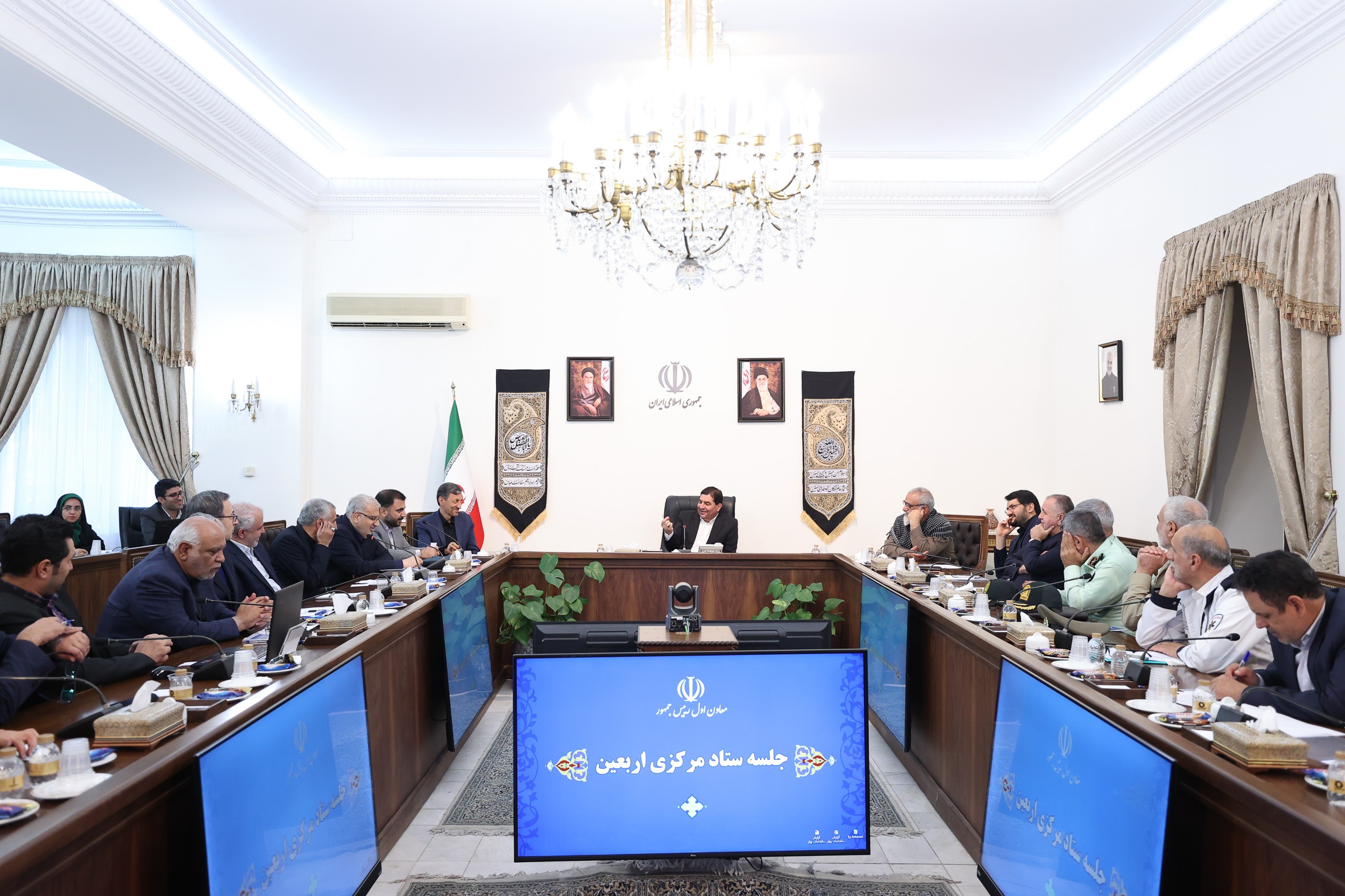 تشکیل قرارگاه ویژه برای تأمین اتوبوس و ناوگان حمل و نقل عمومی