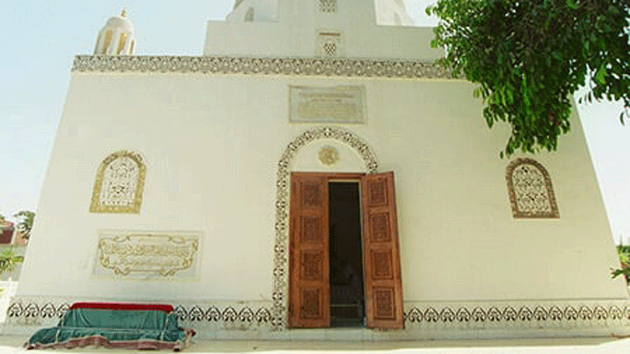 ویدئویی جالب از مقبره مالک اشتر در مصر ویدئویی جالب از مقبره مالک اشتر در مصر