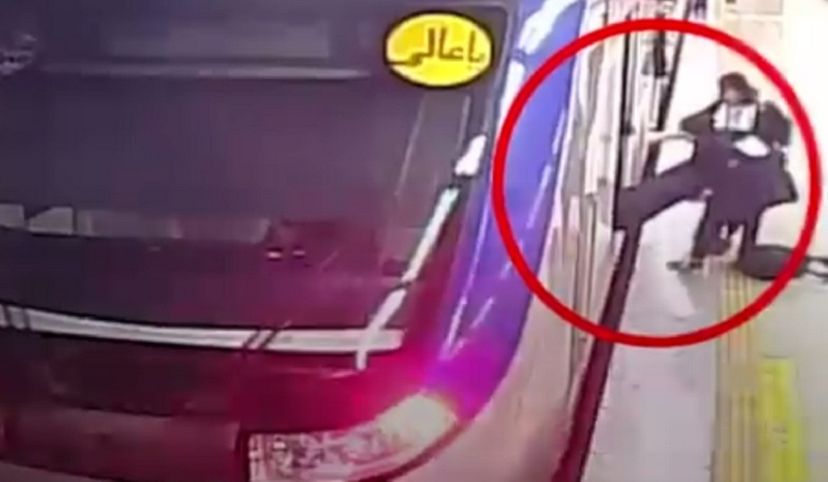 ماجرای بیهوش شدن دختر نوجوان در متروی تهران