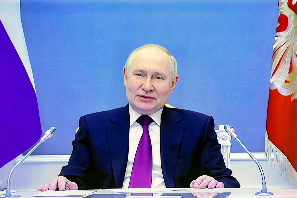 پوتین: دنیا در حال خلاص شدن از شر دیکتاتور‌ها است