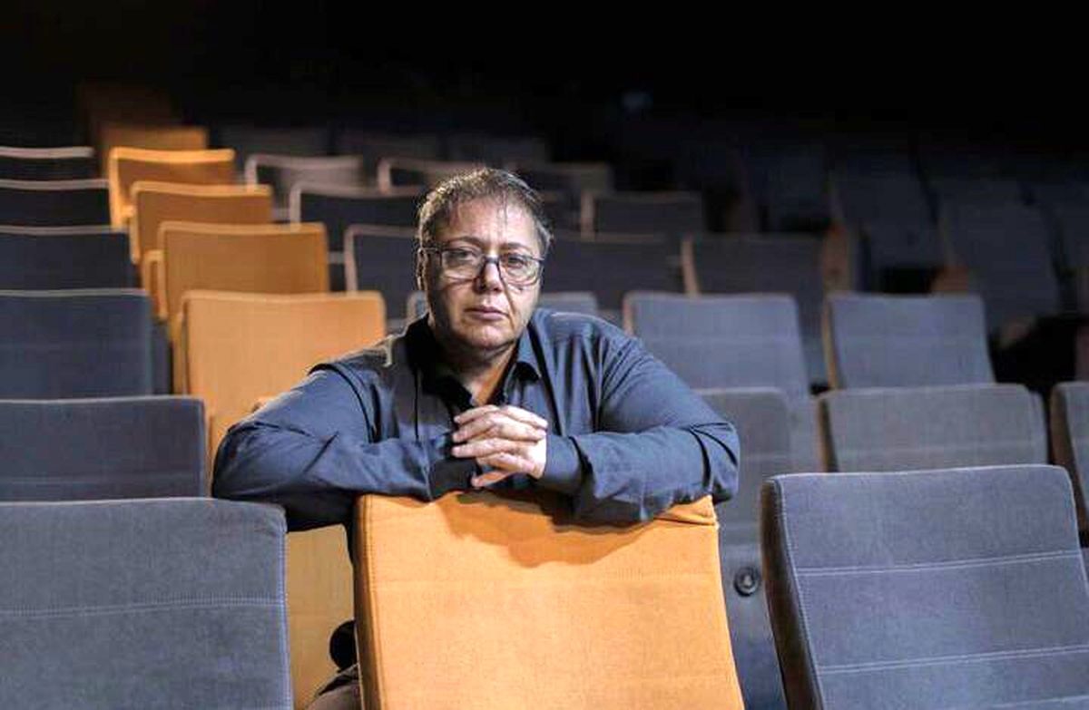 تئاتر مازیار لرستانی متوقف شد تئاتر مازیار لرستانی متوقف شد