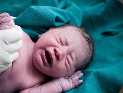 عوارض و فواید زایمان طبیعی