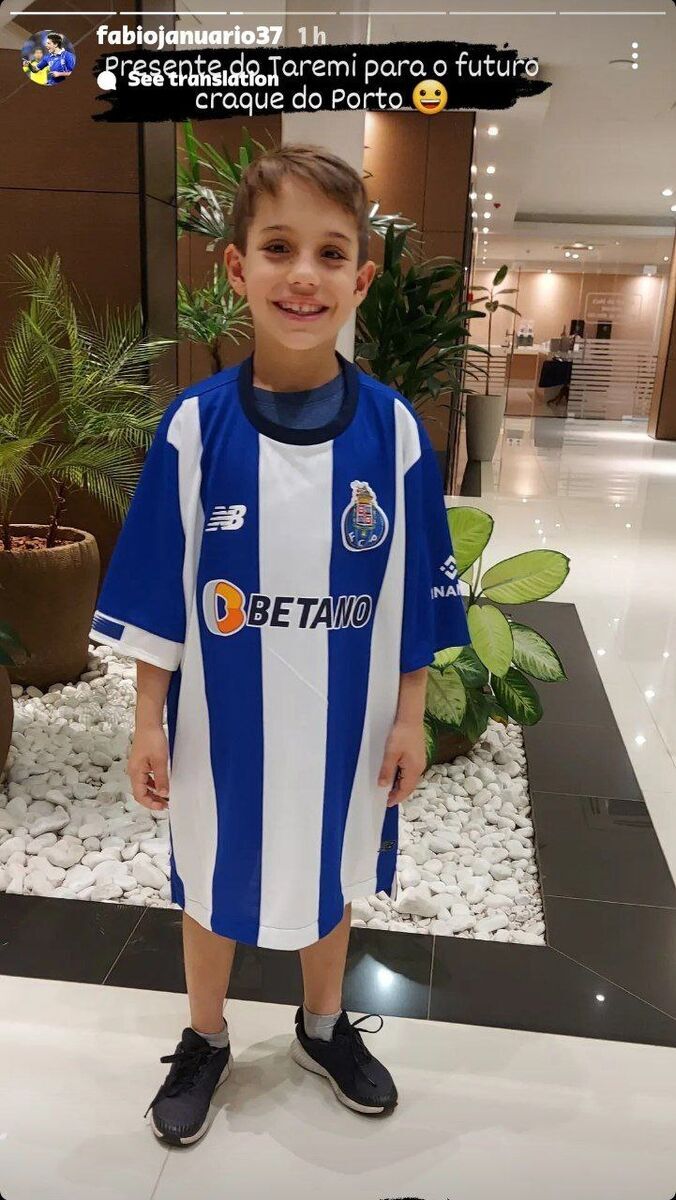 سورپرایز طارمی از ستاره استقلال