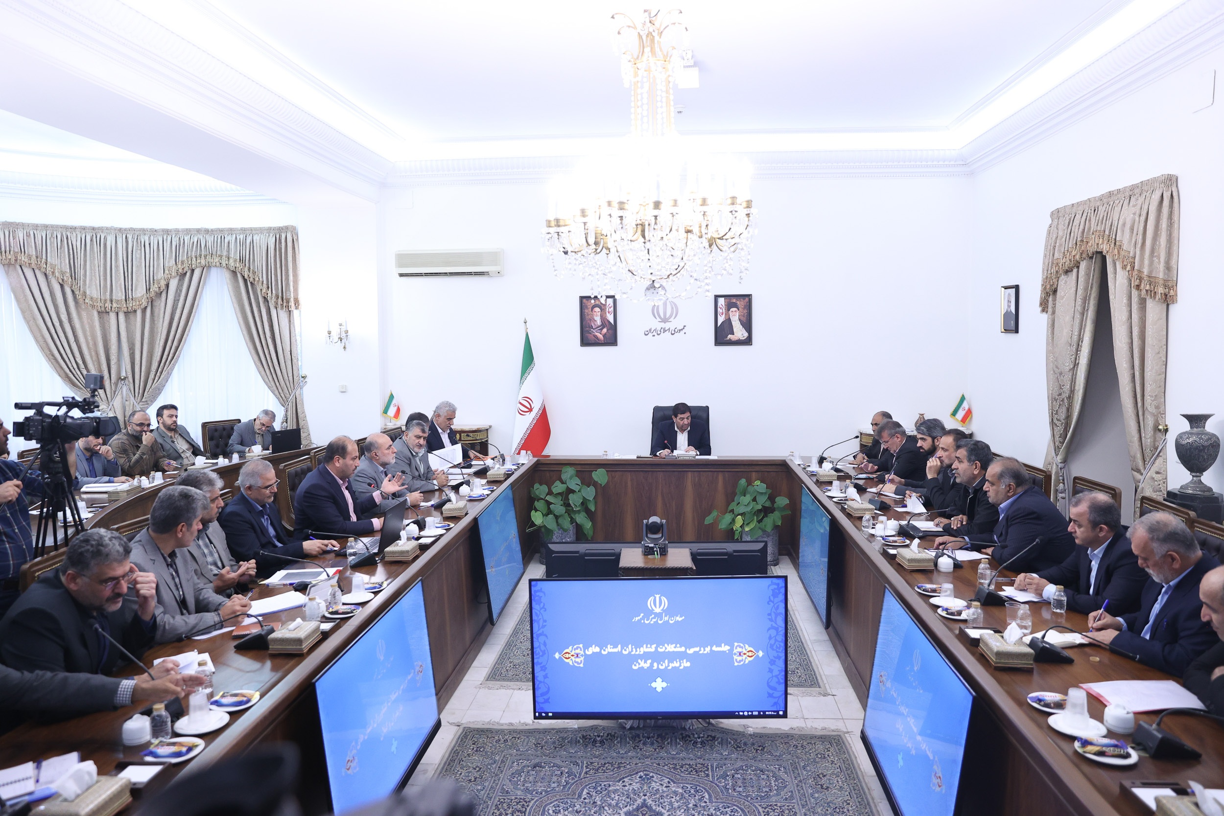 جلسه ویژه معاون اول رئیسجمهور برای حل مشکلات کشاورزان شمالی جلسه ویژه معاون اول رئیسجمهور برای حل مشکلات کشاورزان شمالی