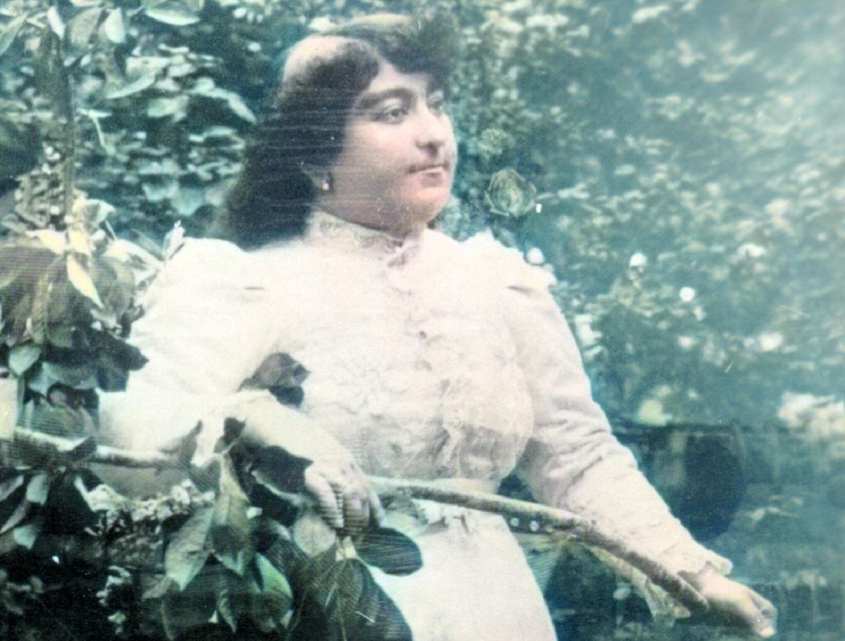 ترفند خطرناک دختر ناصرالدین شاه برای فرار از مدرسه!