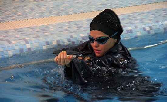 الهام اصغری شناگر زن کیست؟