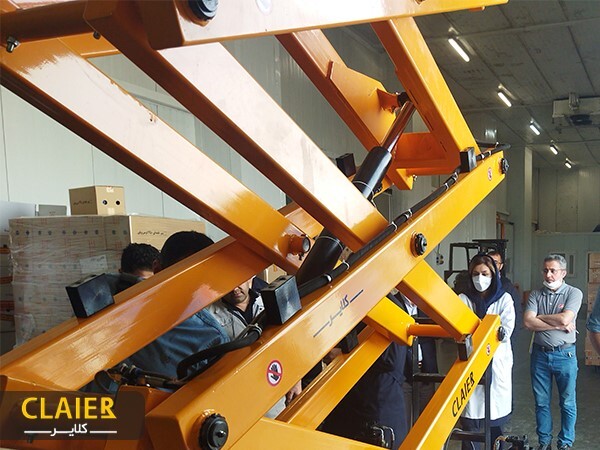 نحوه‌ی عملکرد جک‌های هیدرولیکی و کاربرد آن‌ها در بالابر + استعلام قیمت سال ۱۴۰۲