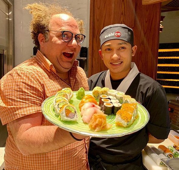 مستر تیستر بلاگر کیست؟