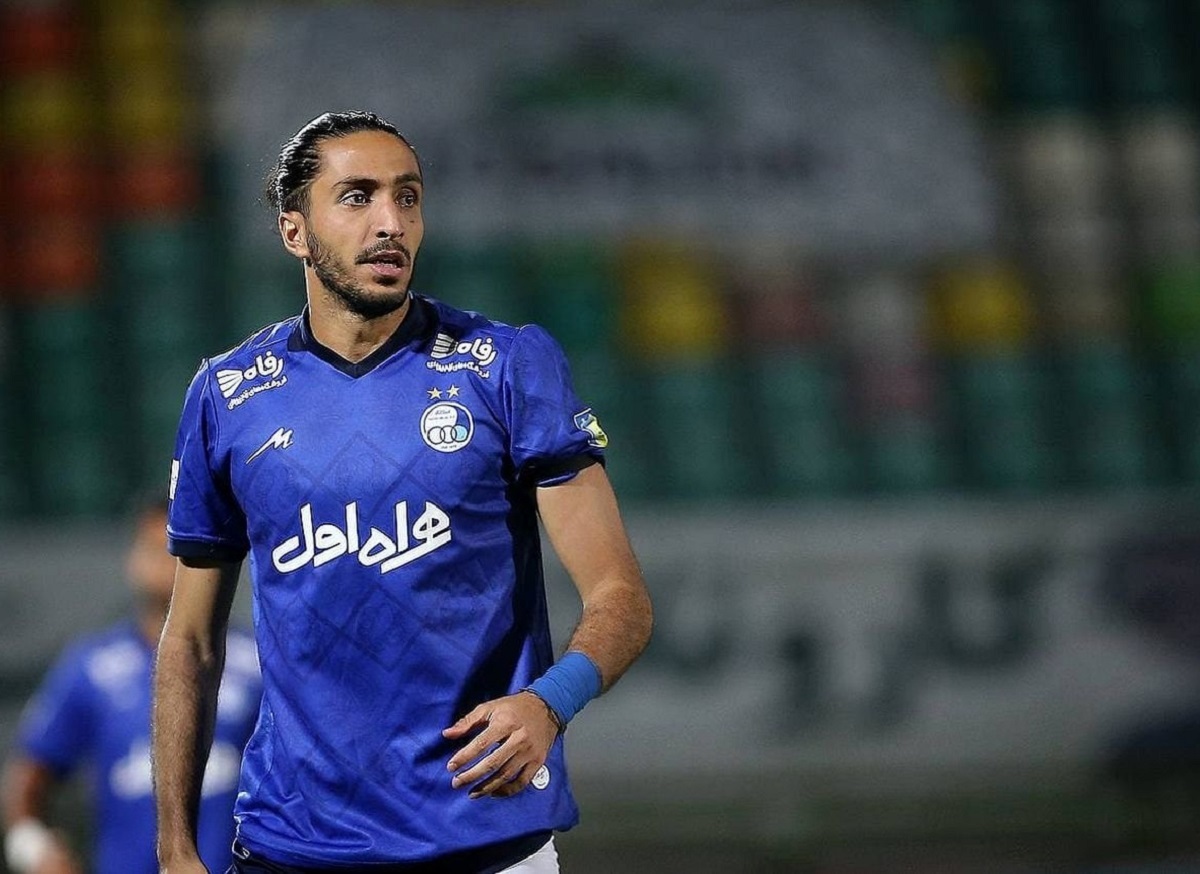 طلب میلیاردی ستاره جنجالی از استقلال!