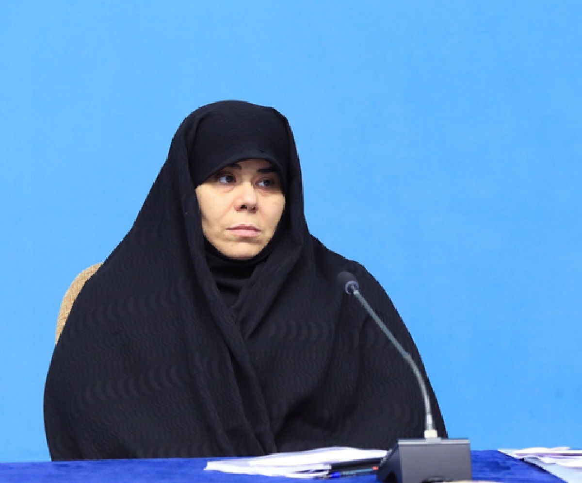 رئیس فراکسیون زنان مجلس: قوه قضائیه موظف به برخورد با افراد بدپوشش است!
