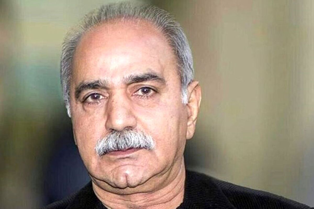 انتقاد تند پرستویی از مهران مدیری