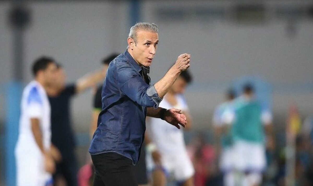 ناراحتی گلمحمدی از دو بازیکن پرسپولیس! ناراحتی گلمحمدی از دو بازیکن پرسپولیس!