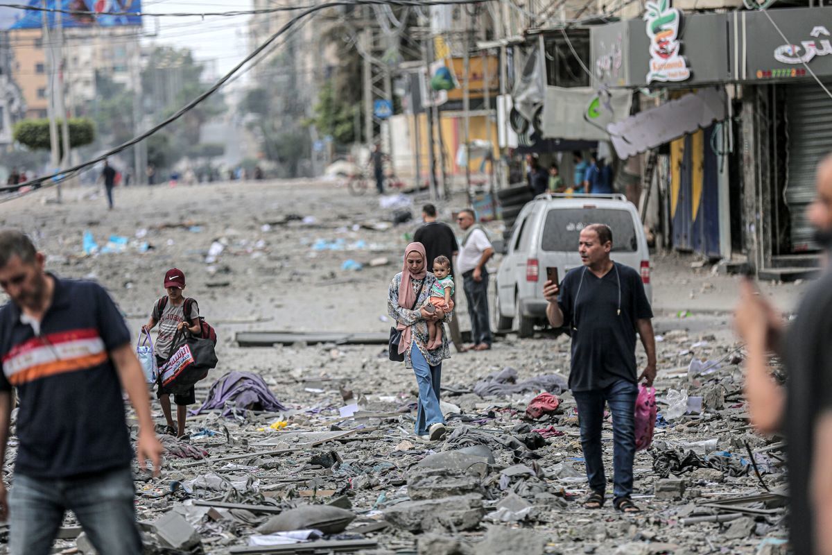 رویترز: با میانجیگری قطر، توافق شده برخی مجروحان وخیم از غزه خارج شوند