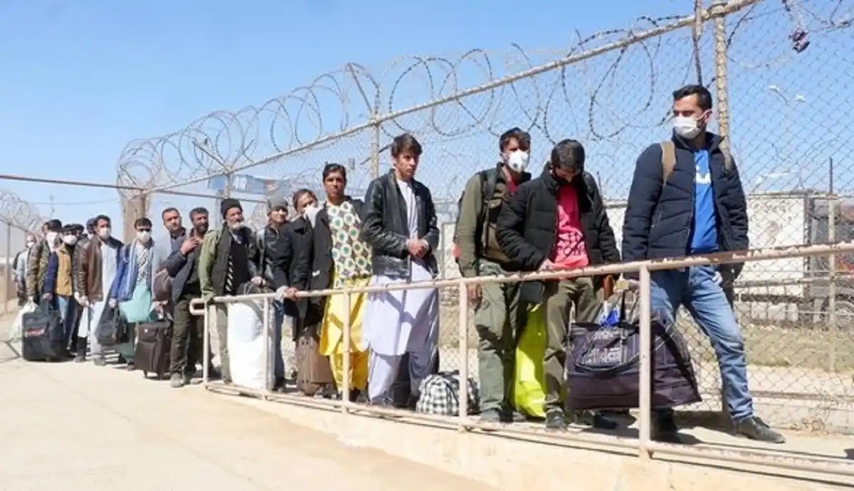 خروج داوطلبانه بیش از ۳ هزار مهاجر افغان از ایران