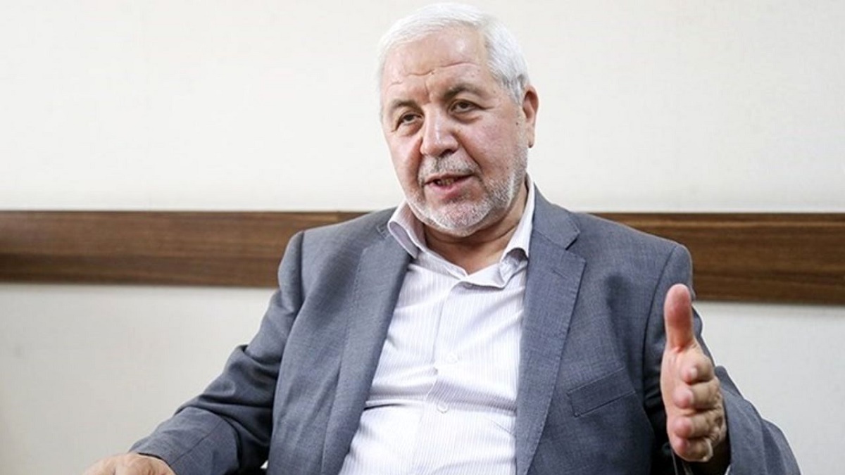 عضو حزب کارگزاران: آقای رئیسی بدون تعارف تصویب FATF را مطرح کنید، مجمع هم سریعا تصویب کند/ روحانی اصرار کرد اما مجمع تن به تصویب نداد