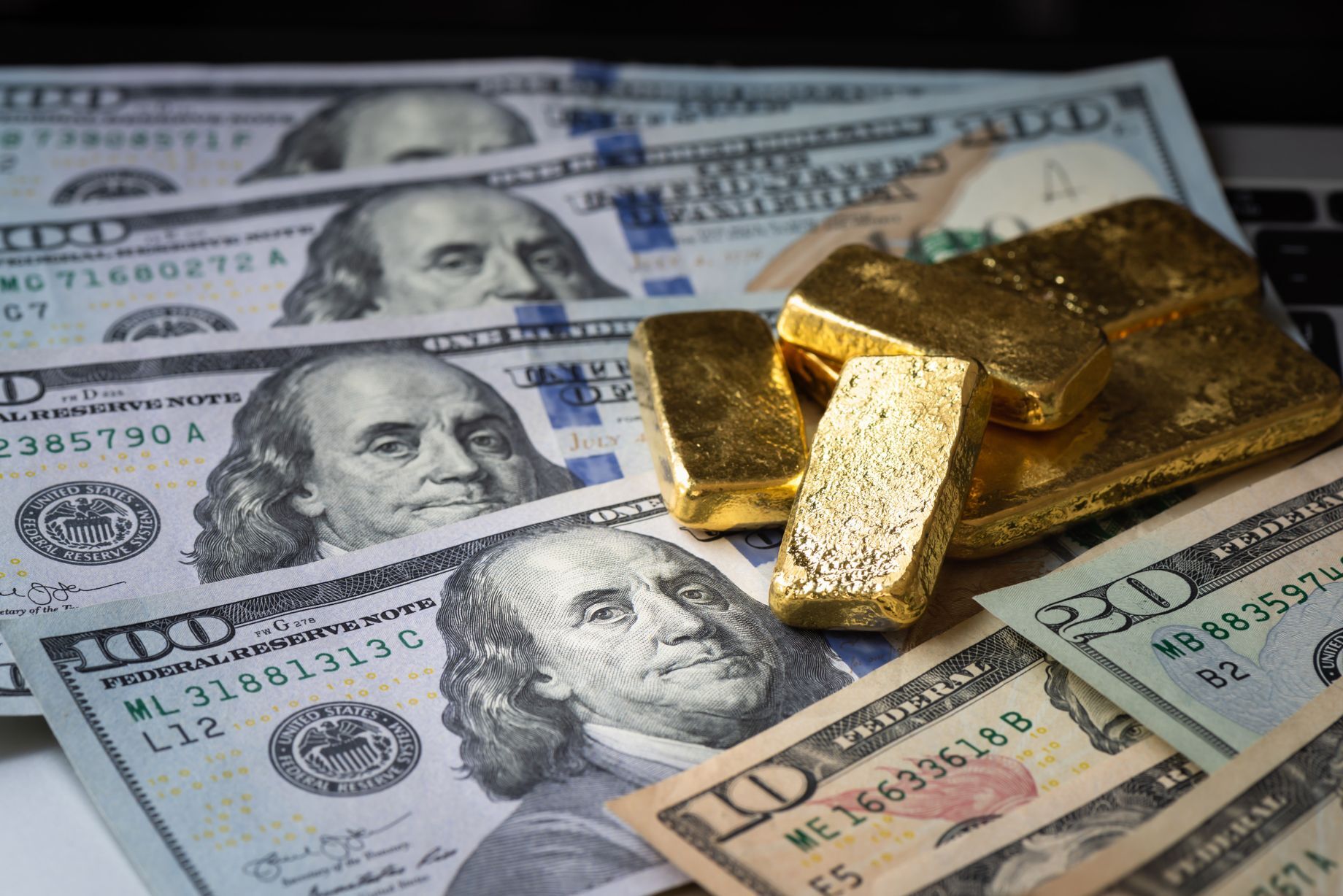 قیمت دلار، طلا و سکه امروز ۱۳ آبان ۱۴۰۲