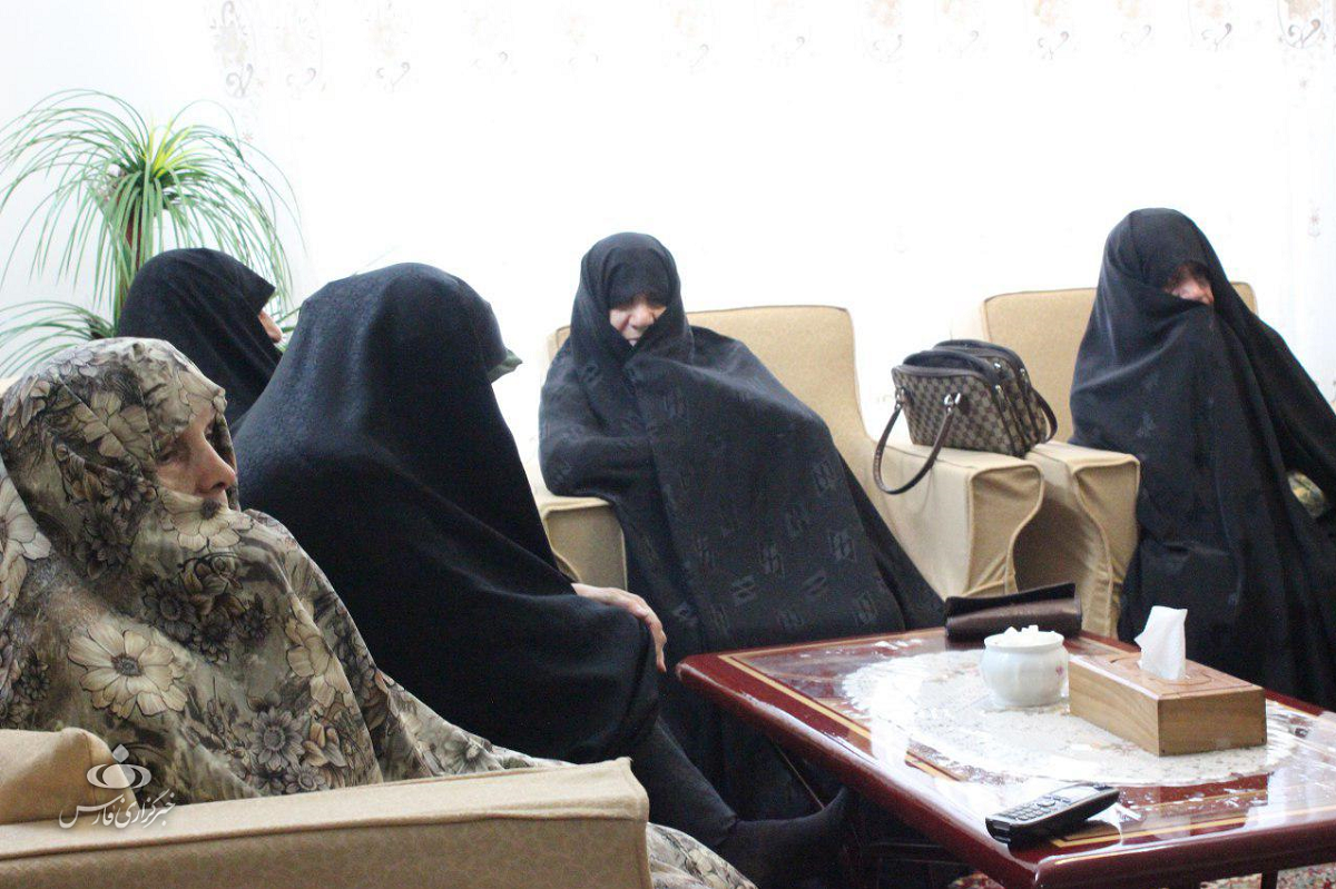 زنان مداح برای روضه خانگی چقدر می‌گیرند؟