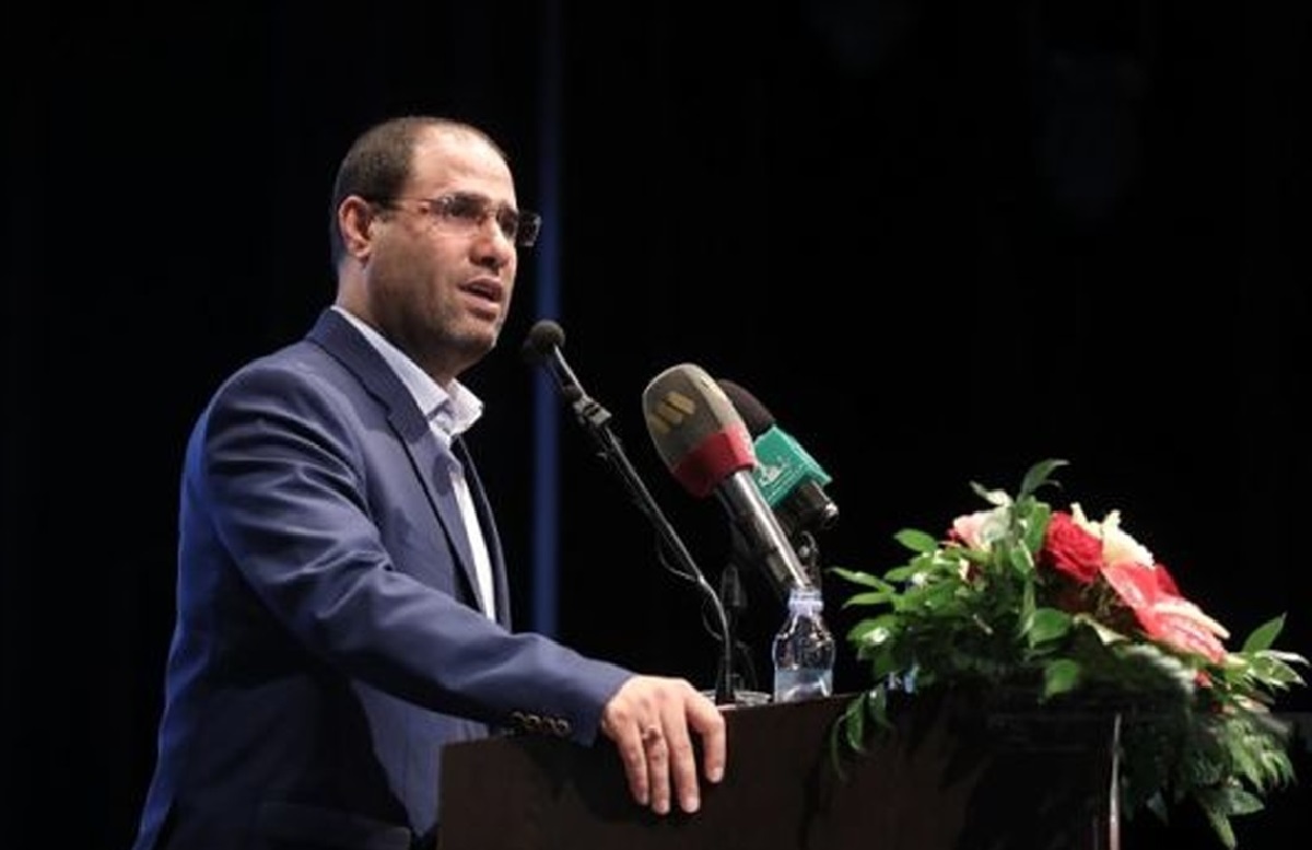 صحرایی: کسی که بچه‌ها را تنبیه می‌کند و می‌کشد، دارد می‌میرد!