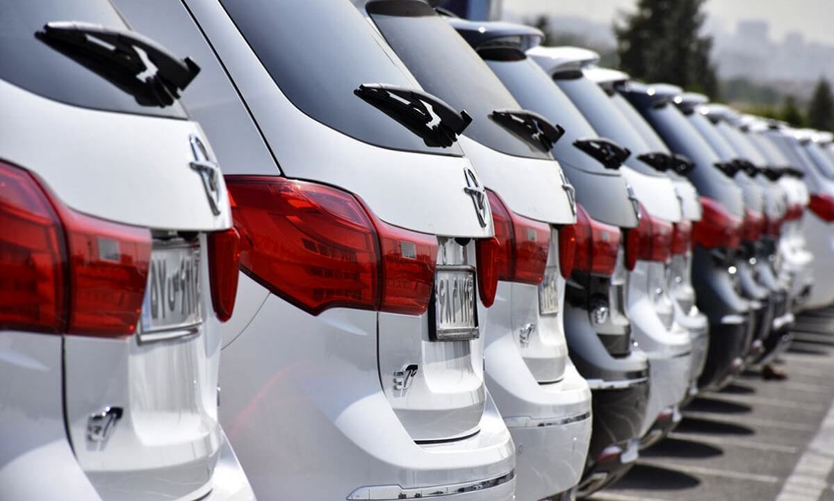 شورای رقابت هر دو ماه ۳ بار مجوز گرانی خودرو داد! شورای رقابت هر دو ماه ۳ بار مجوز گرانی خودرو داد!