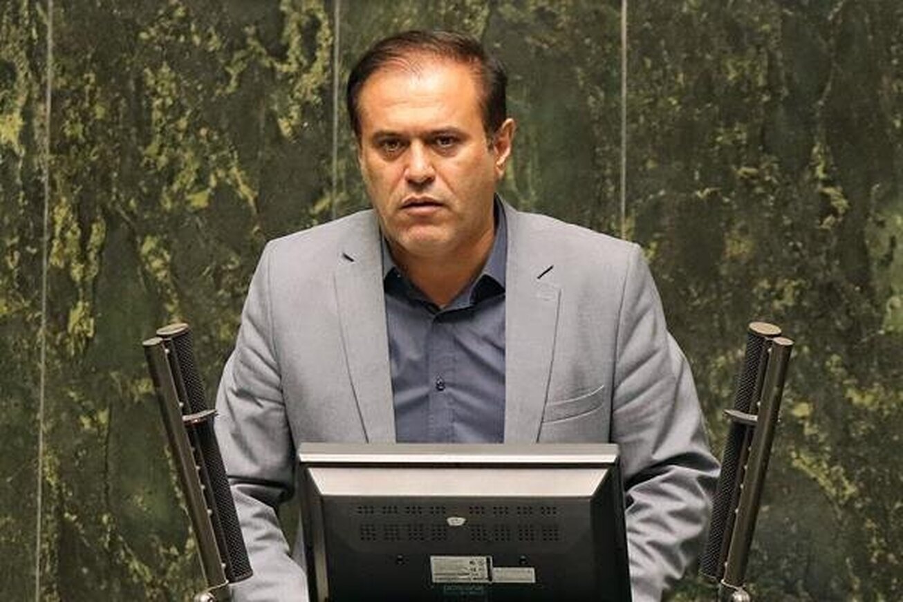 عضو کمیسیون صنایع: ناچار شویم وزیر صمت را هم استیضاح میکنیم؛ با کسی عقد اخوت نبستهایم عضو کمیسیون صنایع: ناچار شویم وزیر صمت را هم استیضاح میکنیم؛ با کسی عقد اخوت نبستهایم