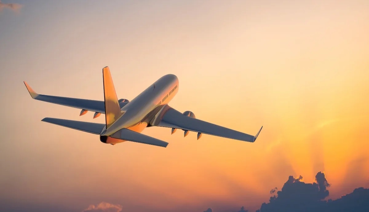 ممنوعیت پرواز‌های چارتری کیش و قشم لغو شد