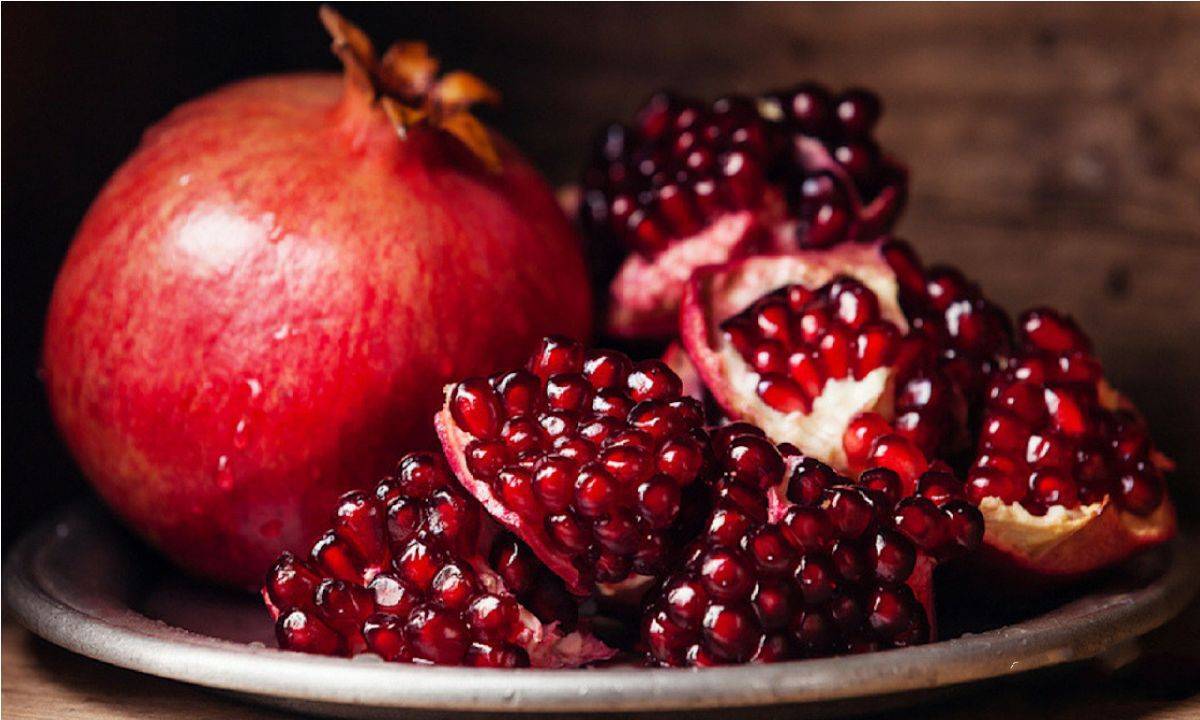 درمان فشار خون و کاهش کلسترول با انار