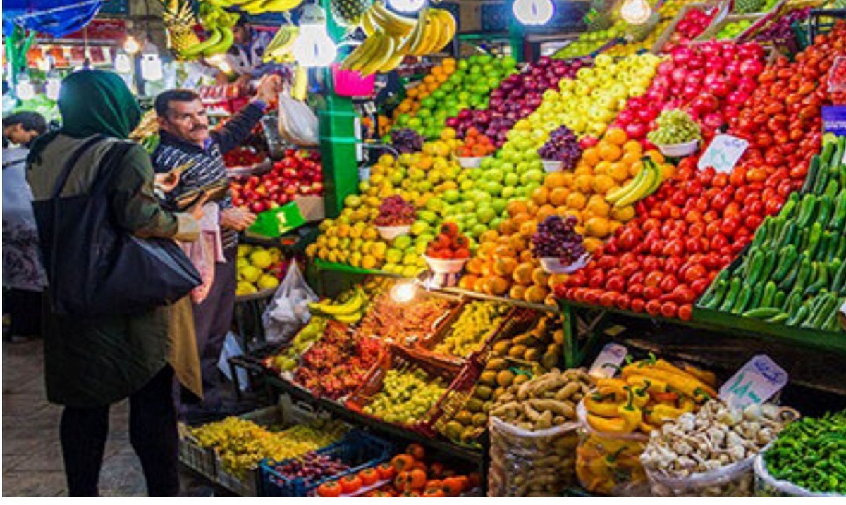 با ارزان شدن قیمت میوه؛ مشتری کاهش یافت!