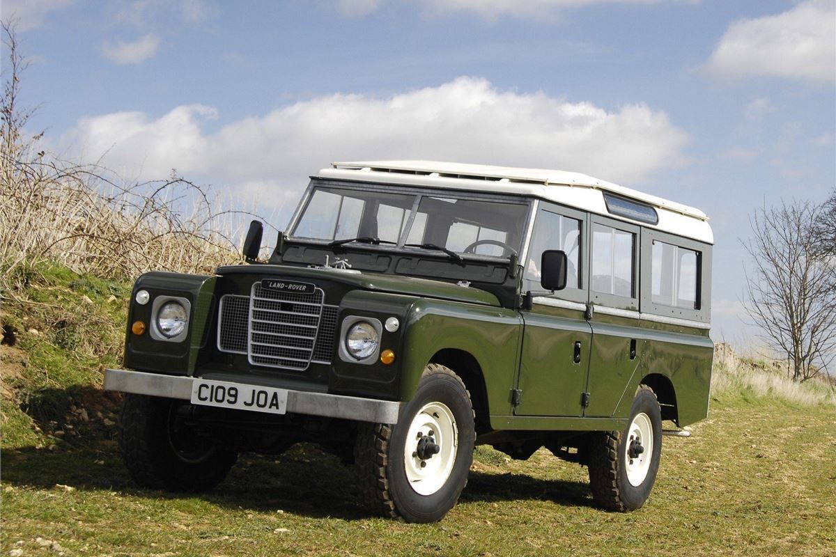 تاریخچه لندرور دیفندر و بازگشت یک افسانه آفرود تاریخچه لندرور دیفندر و بازگشت یک افسانه آفرود