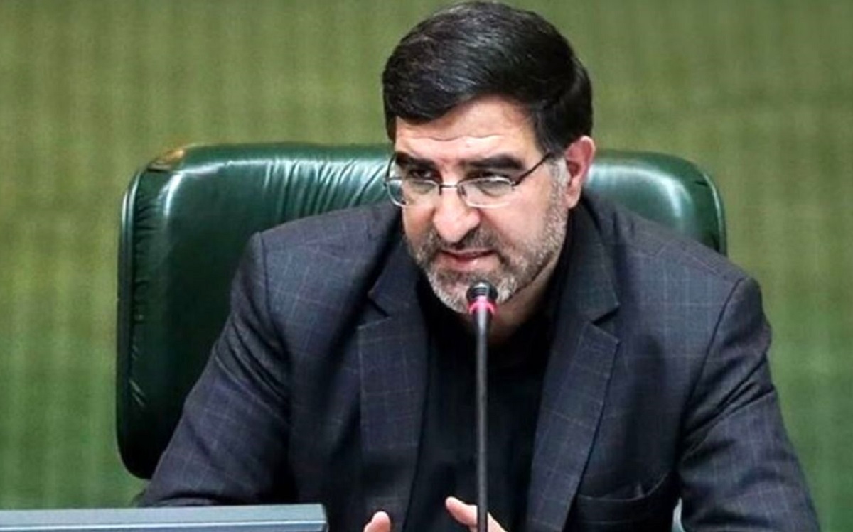 امیرآبادی: ستادکل نیرو‌های مسلح با کاهش خدمت سربازی به ۱۲ ماه موافقت نخواهد کرد!