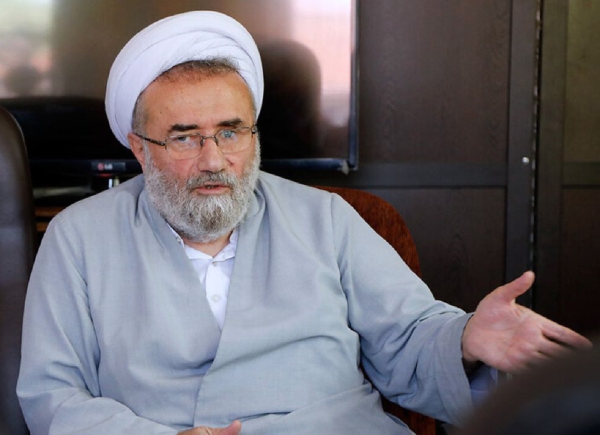 مسیح مهاجری: مردم، گوشت و میوه را از سفره‌های خود حذف کرده‌اند/ این دستگاه‌های عریض و طویل را جمع کنید و به درد مردم برسید