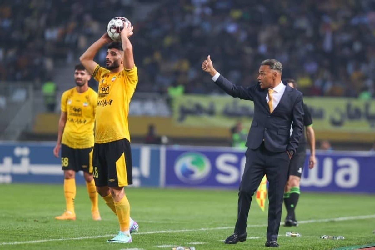 سپاهان عقب‌نشینی کرد؛ اصل صحبت‌های سرمربی منعکس نشد